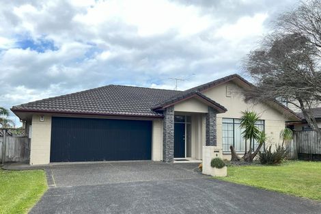 Photo of property in 8 Glanmire Place, Flat Bush, Auckland, 2016