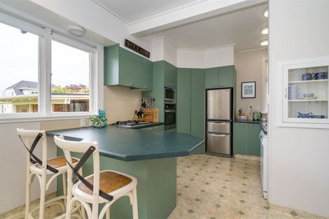 Photo of property in 16 Wycolla Avenue, Saint Clair, Dunedin, 9012