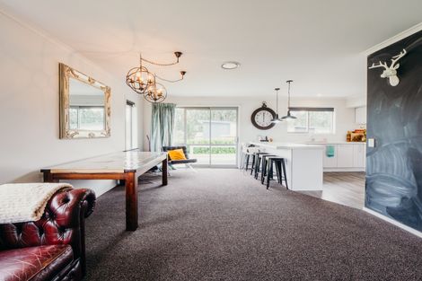 Photo of property in 75 Grandvista Drive, Green Island, Dunedin, 9018