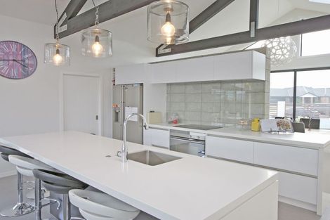 Photo of property in 58 Rodeo Drive, Kelvin Grove, Palmerston North, 4414