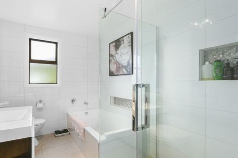 Photo of property in 27 Church Hill Road, Green Island, Dunedin, 9018