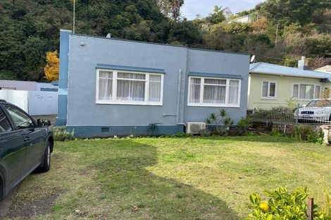 Photo of property in 45 Burns Road, Hospital Hill, Napier, 4110