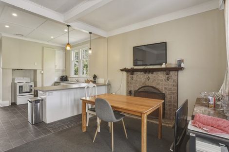 Photo of property in 18 Lachlan Avenue, North Dunedin, Dunedin, 9016