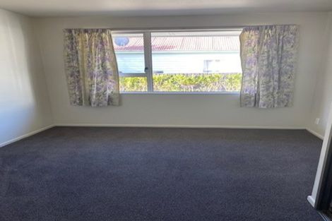 Photo of property in 2/64 Crofton Road, Harewood, Christchurch, 8051