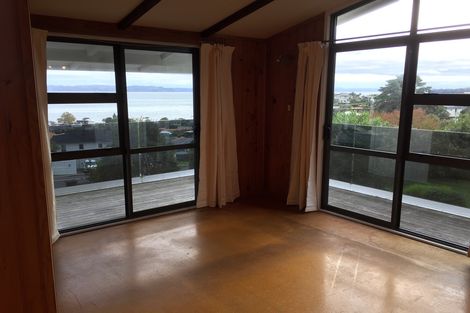 Photo of property in 953 Whangaparaoa Road, Manly, Whangaparaoa, 0930