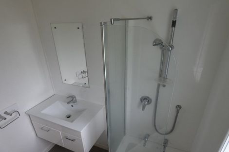 Photo of property in 1/128 Triangle Road, Massey, Auckland, 0614