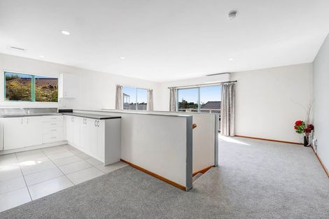 Photo of property in 14 Jean Place, Stanmore Bay, Whangaparaoa, 0932