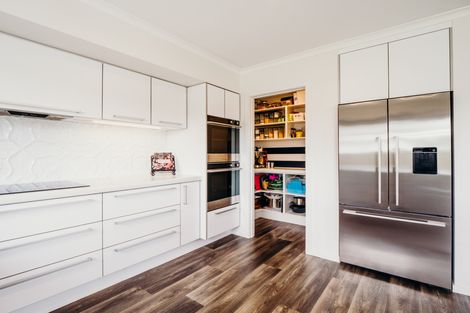 Photo of property in 75 Grandvista Drive, Green Island, Dunedin, 9018