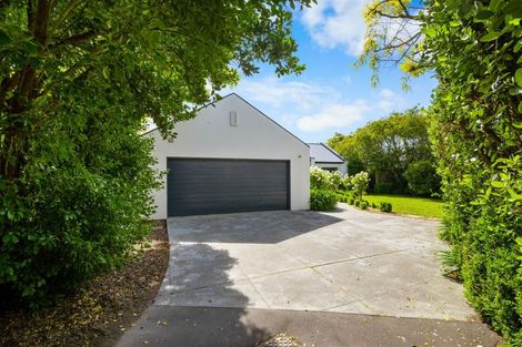 Photo of property in 9 Gwen Place, Redwood, Christchurch, 8051