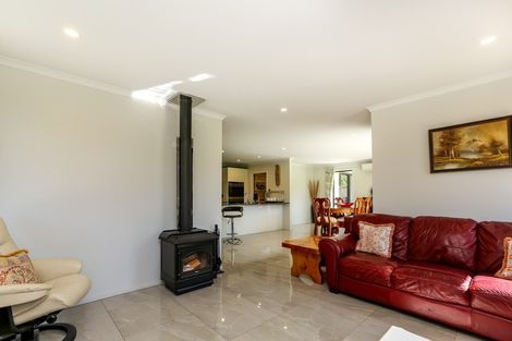 Photo of property in 147 Mimi Road, Mimi, Urenui, 4377