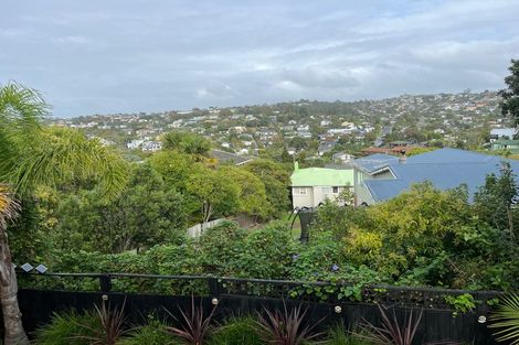 Photo of property in 1/28 Gulf View Road, Murrays Bay, Auckland, 0630