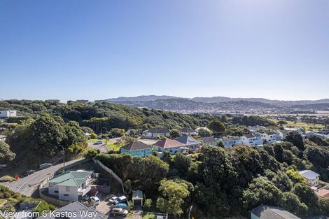 Photo of property in 6 Kastos Way, Strathmore Park, Wellington, 6022