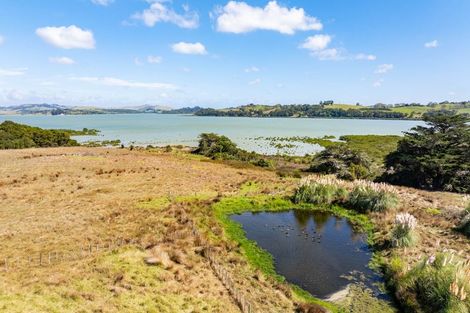 Photo of property in 368 Pahi Road, Pahi, Paparoa, 0571