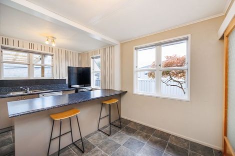 Photo of property in 6 Hodgetts Place, Ashhurst, 4810