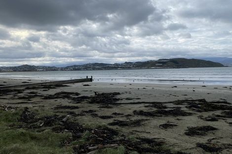 Photo of property in 4/84 Freyberg Street, Lyall Bay, Wellington, 6022