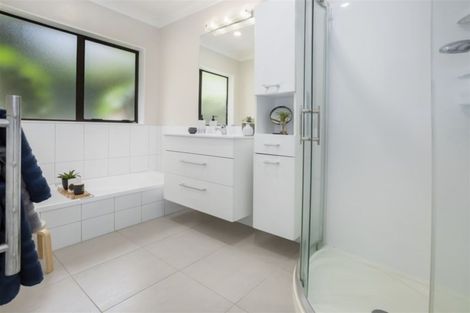 Photo of property in 14 Tombane Terrace, Papakowhai, Porirua, 5024