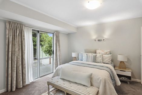 Photo of property in 14 Meredith Way, Paraparaumu Beach, Paraparaumu, 5032