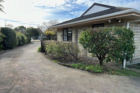 Photo of property in 14 Charnwood Grove, Waikanae, 5036