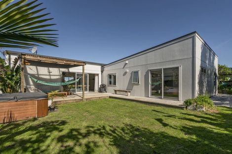 Photo of property in 5 Summer Lane, Tairua, 3508