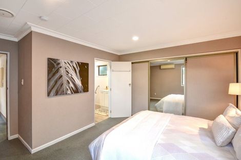 Photo of property in 4d Edinburgh Street, Green Island, Dunedin, 9018