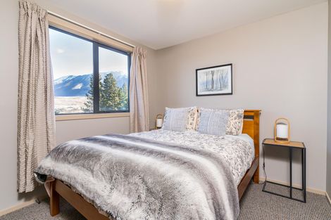 Photo of property in 76 Ohau Drive, Lake Ohau, Twizel, 9412