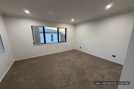 Photo of property in 10 Ambedkar Way, Pukekohe, 2120