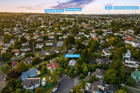 Photo of property in 10 Skyla Place, Massey, Auckland, 0614