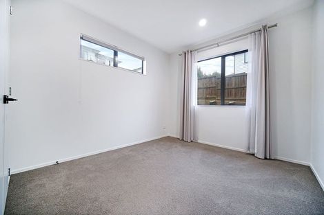 Photo of property in 7 Tautoru Avenue, Orewa, 0931