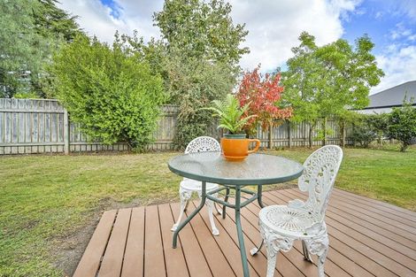 Photo of property in 2/34 Te Aute Road, Havelock North, 4130