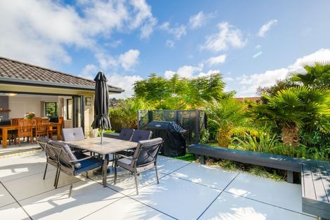 Photo of property in 27 Leafield Crescent, Henderson, Auckland, 0612