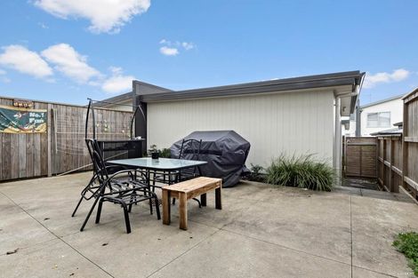 Photo of property in 110 Flat Bush School Road, Flat Bush, Auckland, 2019