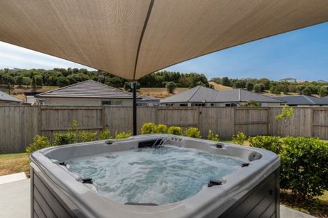 Photo of property in 29 Lynley Park Drive, Omokoroa, 3114