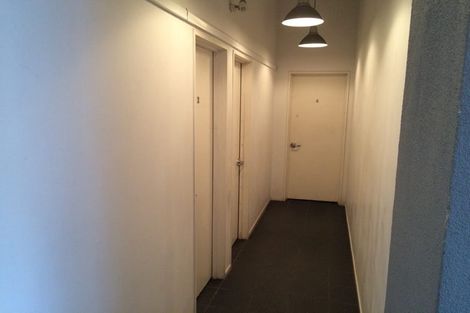 Photo of property in 1/8 South Street, Papakura, 2110