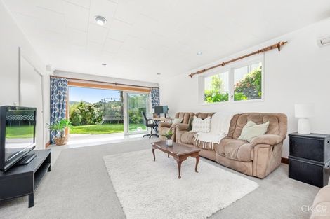 Photo of property in 11 Chichester Drive, Pinehaven, Upper Hutt, 5019