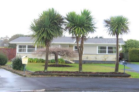 Photo of property in 8 Gwendoline Place, Glenview, Hamilton, 3206