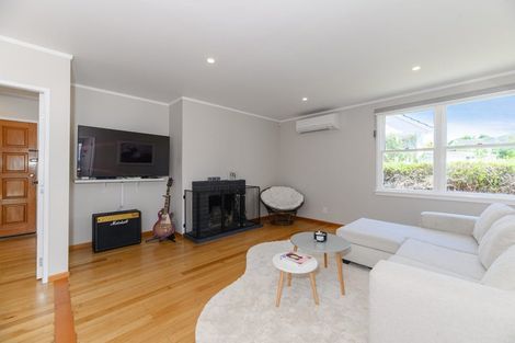 Photo of property in 1/11 Hill Crescent, New Lynn, Auckland, 0600