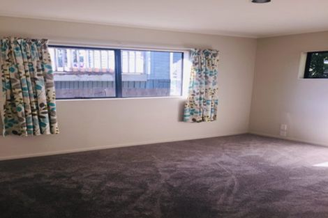 Photo of property in 49a Clayburn Road, Glen Eden, Auckland, 0602
