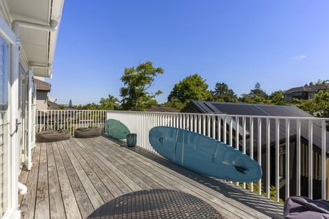 Photo of property in 48b Heathcote Road, Castor Bay, Auckland, 0620