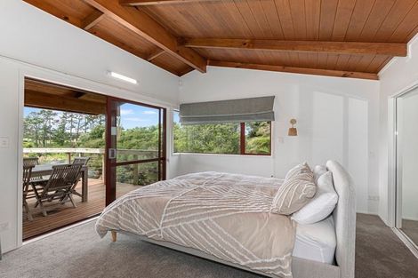 Photo of property in 1951 Cove Road, Mangawhai, Kaiwaka, 0573