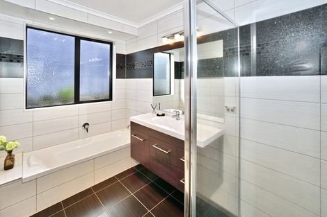 Photo of property in 10 Allanah Place, Te Puke, 3119