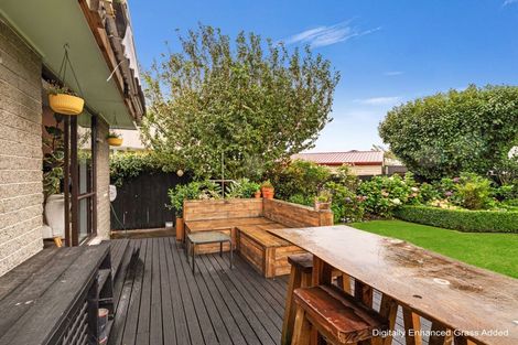 Photo of property in 28 Denise Crescent, Hornby, Christchurch, 8042