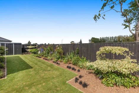 Photo of property in 47 Tulett Park Drive, Casebrook, Christchurch, 8051