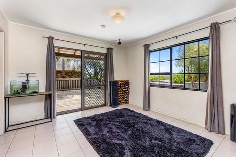 Photo of property in 486 Richardson Road, Mount Roskill, Auckland, 1041