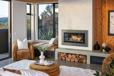 Photo of property in 81 Piha Road, Piha, New Lynn, 0772