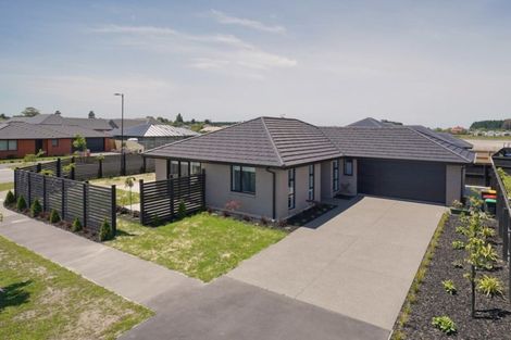 Photo of property in 34 Katrine Drive, Marshland, Christchurch, 8083