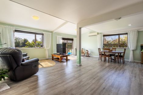 Photo of property in 899 State Highway 1, Te Horo, Otaki, 5581