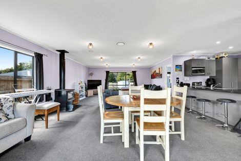 Photo of property in 53 Seyton Street, Stratford, 4332