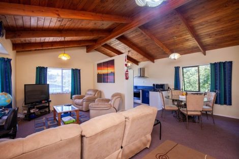 Photo of property in 38 Carlton Terrace, Westown, New Plymouth, 4310