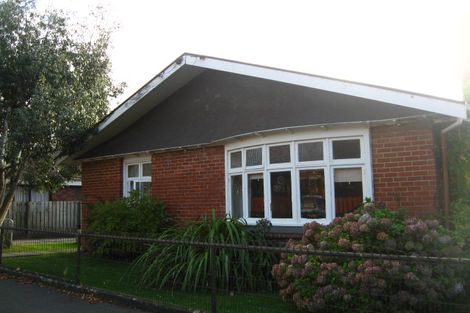 Photo of property in 57 Rutherford Street, Caversham, Dunedin, 9012