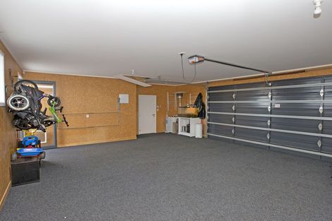 Photo of property in 58 Rodeo Drive, Kelvin Grove, Palmerston North, 4414